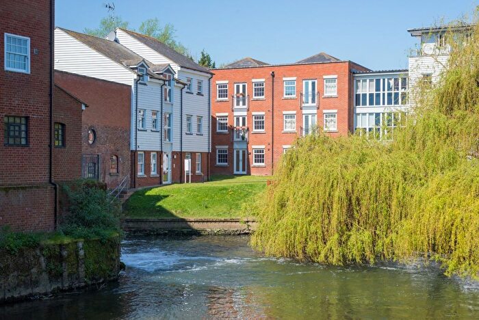 3 Bedroom Flat To Rent In Waters Edge, Canterbury, CT1