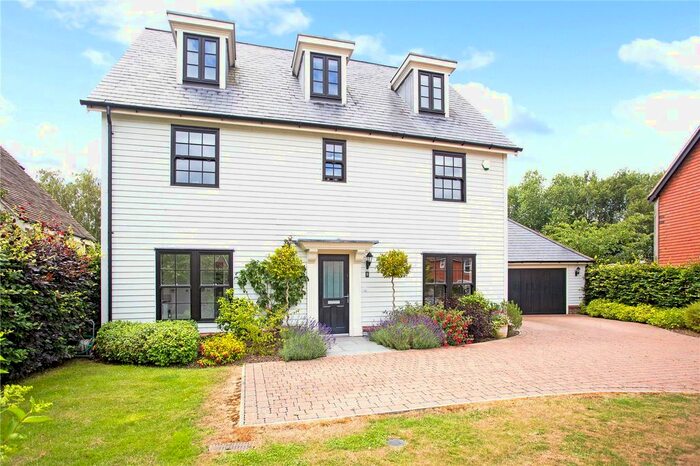 5 Bedroom Detached House For Sale In Lavender Fields, Isfield, Uckfield, East Sussex, TN22