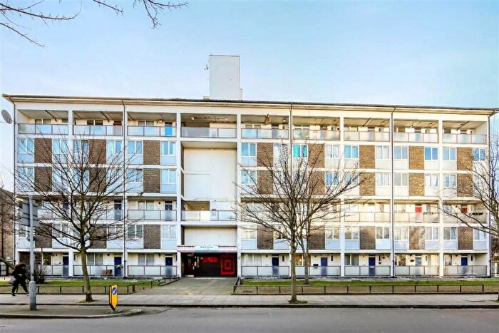 4 Bedroom Maisonette To Rent In Harper Road, Borough, London, SE1