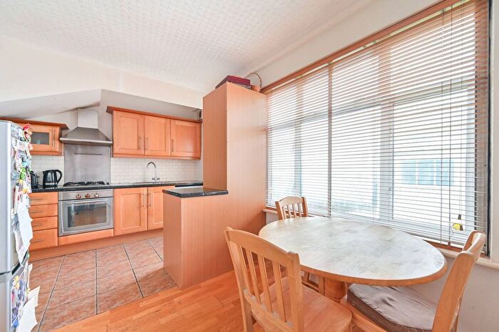 3 Bedroom Terraced House For Sale In Mount Pleasant, Alperton, Wembley, HA0