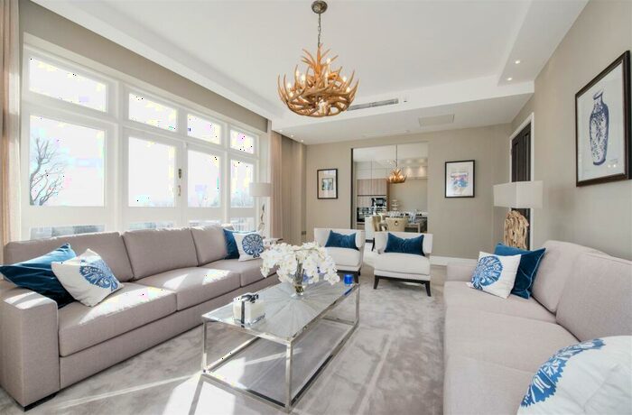 3 Bedroom Flat To Rent In Lyndhurst Road, London, NW3