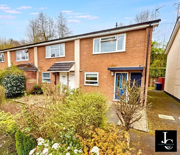 2 Bedroom Terraced House For Sale In Lloyds Head, Jackfield, Telford, TF8