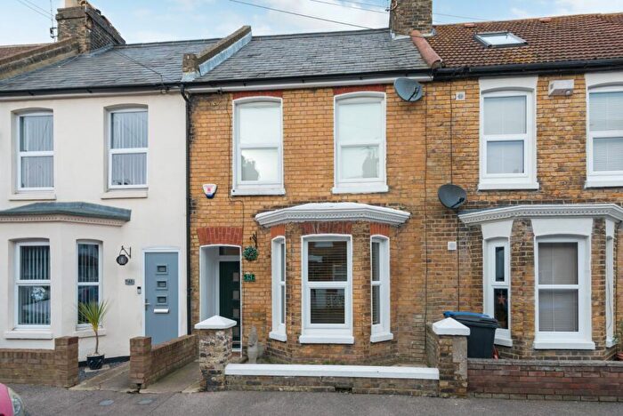 3 Bedroom Terraced House For Sale In Grosvenor Road, Ramsgate, CT11