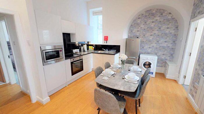 4 Bedroom Apartment To Rent In Truman Street, Liverpool, L2