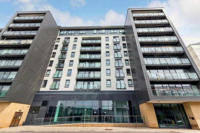 1 Bedroom Flat To Rent In La Salle, Leeds Dock, LS10