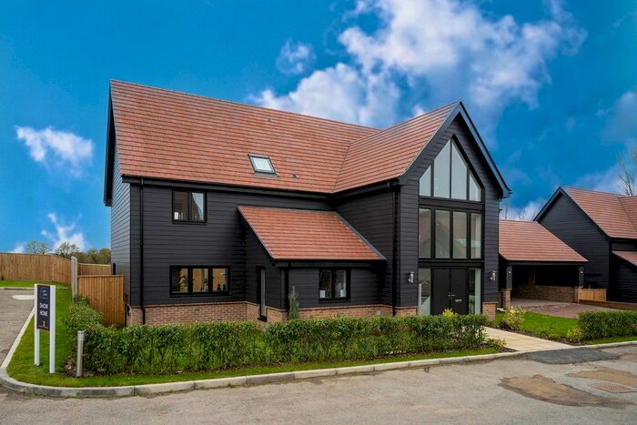 5 Bedroom Detached House For Sale In Bardfield Road, Thaxted, CM6