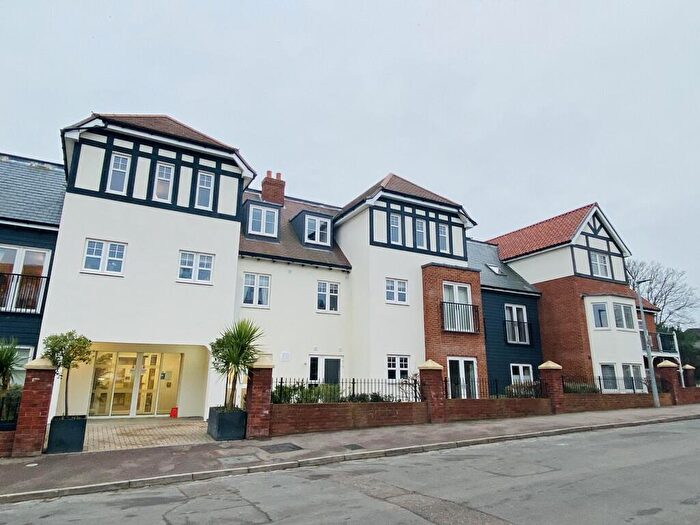 2 Bedroom Flat For Sale In Sheringham, NR26