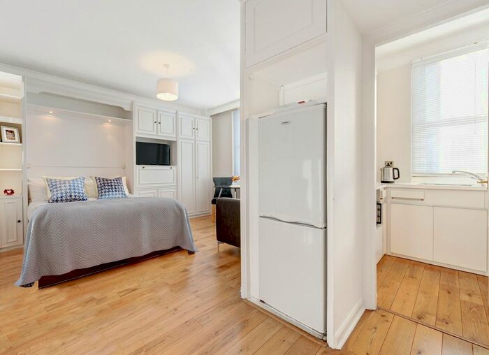 Studio To Rent In Hill Street, London, W1J