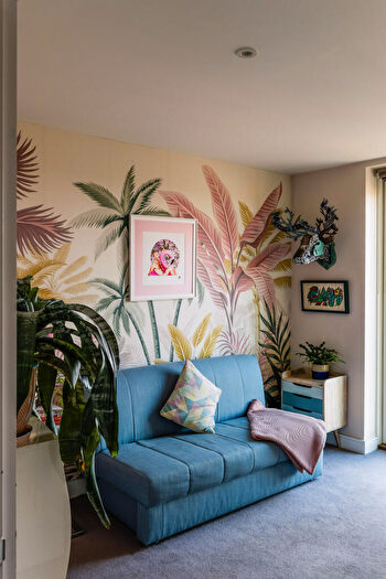 2 Bedroom Flat For Sale In Handley Drive, London, SE3