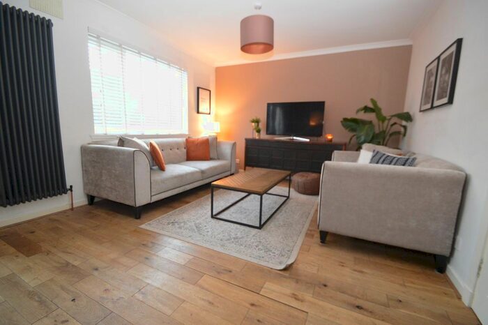 3 Bedroom End Of Terrace House To Rent In Silverknowes Road, Edinburgh, EH4