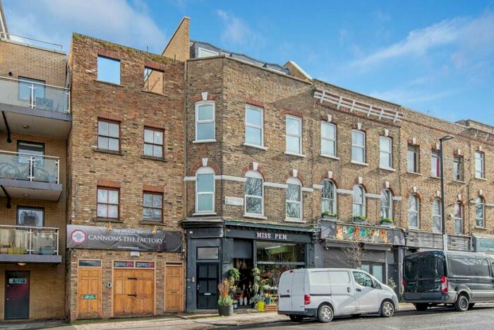 4 Bedroom Flat To Rent In Blackstock Road, London, N5