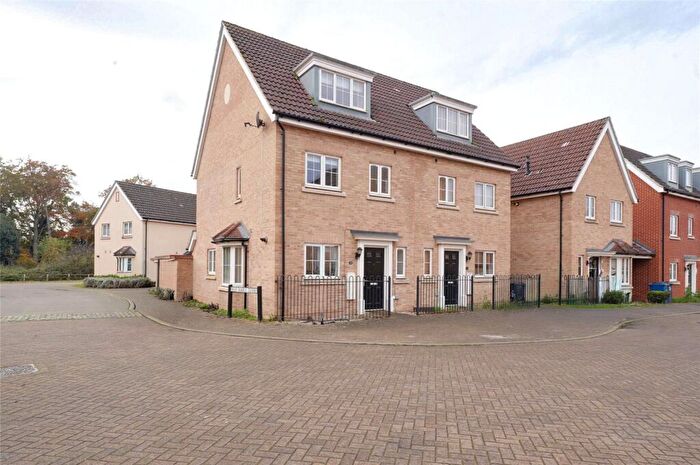 4 Bedroom Semi-Detached House For Sale In Hornbeam Avenue, Red Lodge, Bury St. Edmunds, Suffolk, IP28