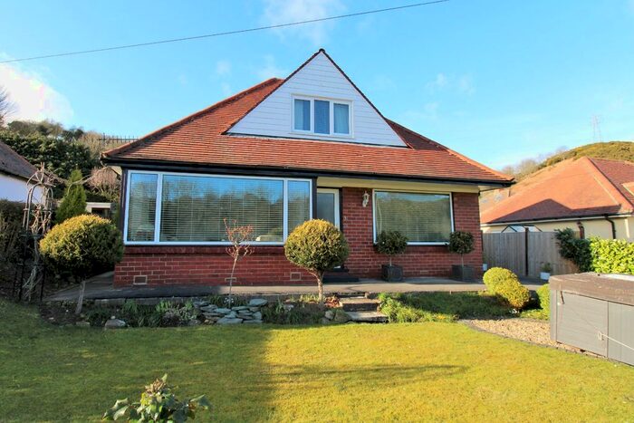 3 Bedroom Bungalow For Sale In Stoney Haggs Rise, Scarborough, North Yorkshire, YO12