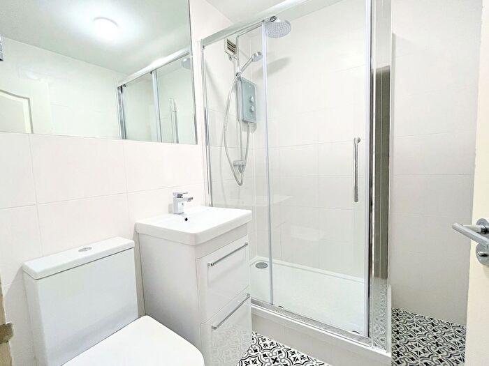1 Bedroom Flat For Sale In Fitzroy Street, Fitzrovia, T, W1