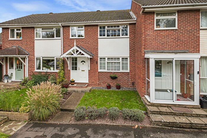3 Bedroom Terraced House For Sale In Arne Grove, Orpington, BR6