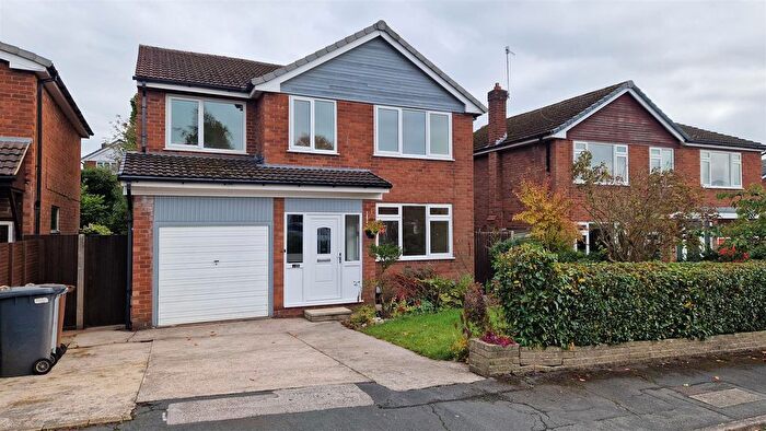 4 Bedroom Detached House To Rent In Rutland Close, Congleton, CW12