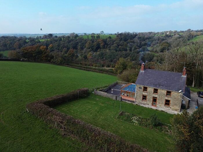 4 Bedroom Farm For Sale In Ffostrasol, Llandysul, SA44