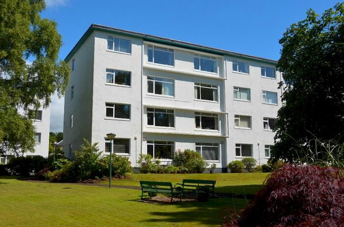 2 Bedroom Flat To Rent In Strathclyde Court, Helensburgh, Argyll &amp; Bute G84