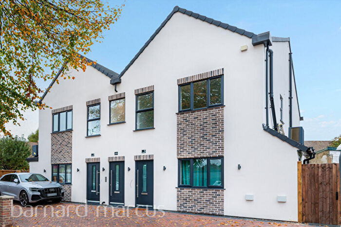 3 Bedroom Duplex To Rent In Elm Road, Wallington, SM6