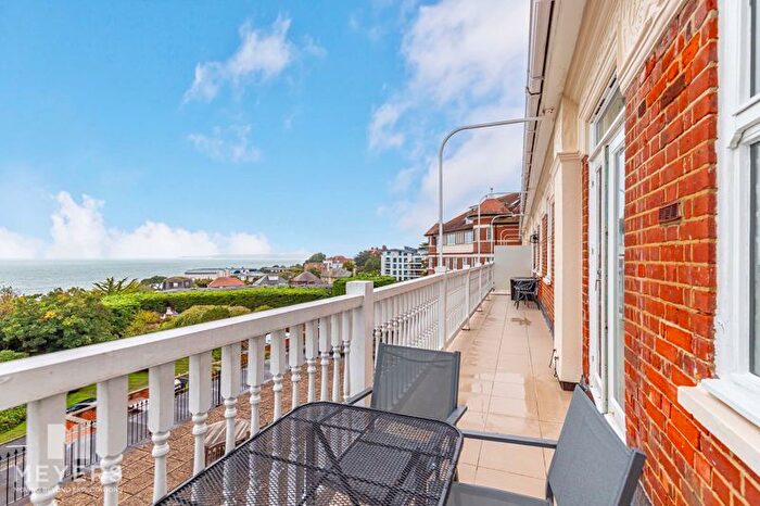 2 Bedroom Flat To Rent In Burlington Mansions, Owls Road, Bournemouth, BH5