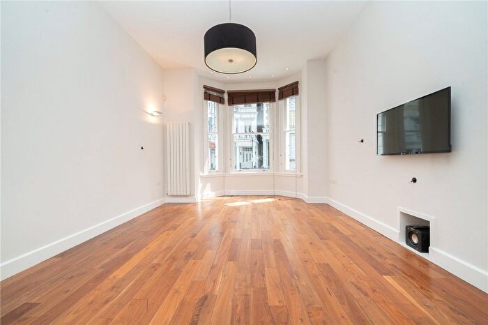 3 Bedroom Maisonette To Rent In Lexham Gardens, London, W8