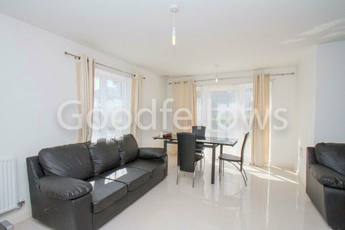 2 Bedroom Apartment To Rent In Eliot Court, Furlong Avenue, Mitcham, CR4