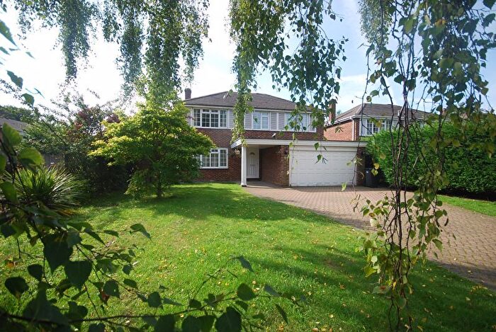 4 Bedroom Detached House To Rent In Radcliffe Road, Croydon, CR0