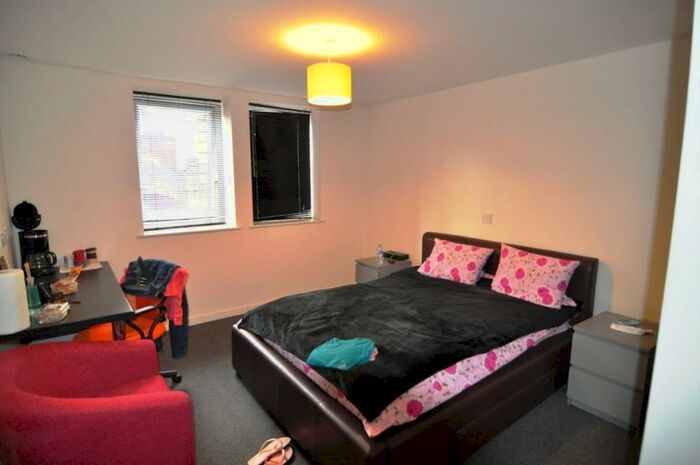 Studio To Rent In Wellington Street, Barnsley, S70