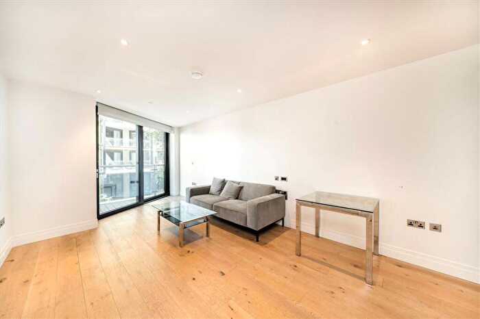 2 Bedroom Flat For Sale In Riverlight Quay, Nine Elms, SW11