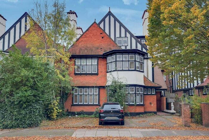 1 Bedroom Flat To Rent In Acacia Road, Poet's Corner, London, W3