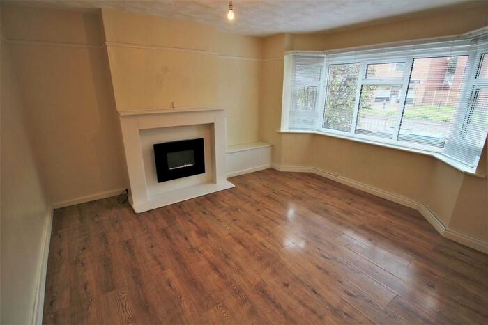 3 Bedroom Semi-Detached House To Rent In West Street Portchester Hants, PO16
