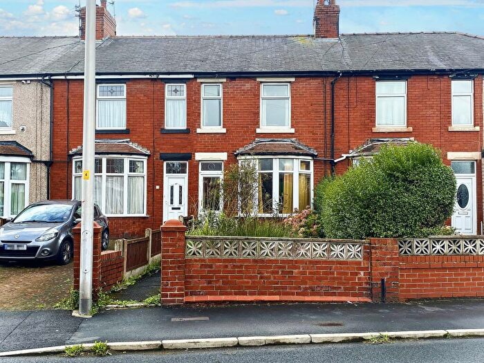 3 Bedroom Terraced House For Sale In Daggers Hall Lane, Blackpool, FY4