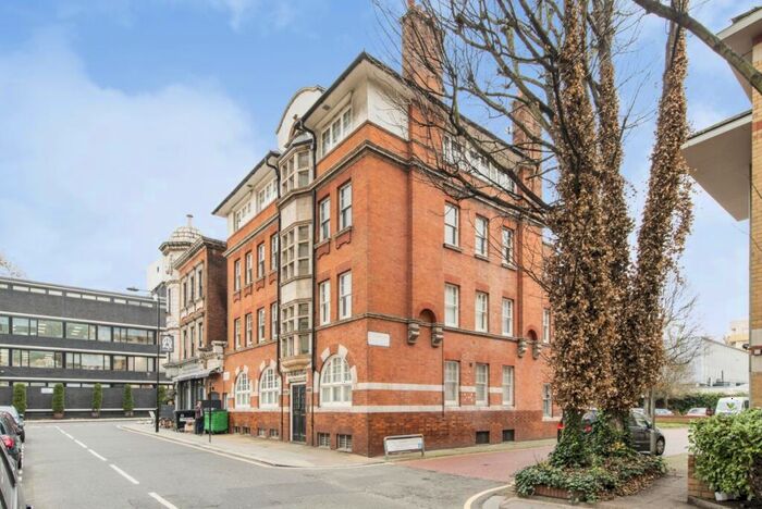 2 Bedroom Flat To Rent In Longford Street, London, NW1