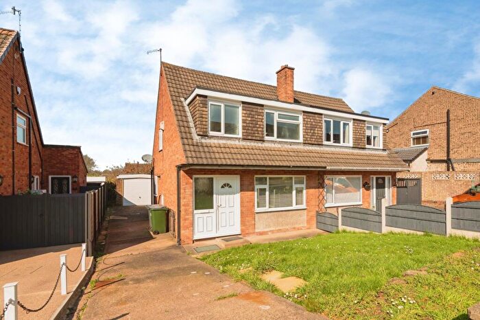 3 Bedroom Semi Detached House For Sale In Tambling Close, Arnold, Nottingham, Nottinghamshire, NG5