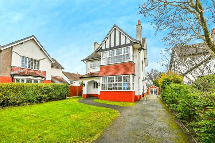 4 Bedroom Detached House For Sale In Osborne Road, Southport, PR8