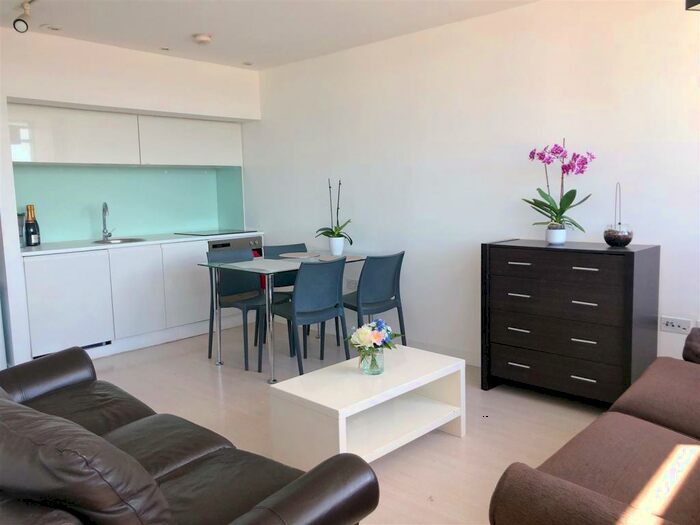 1 Bedroom Flat To Rent In Manor Mills, Ingram Street, Leeds, LS11