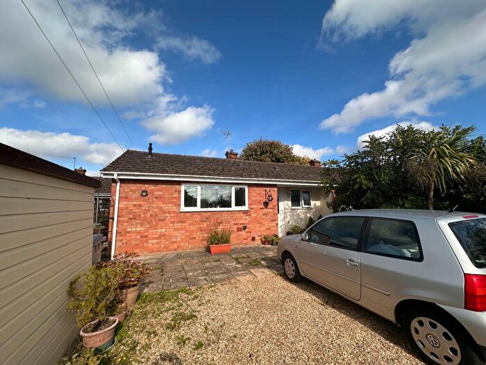 2 Bedroom Bungalow To Rent In Springdale Crescent, Brundall, NR13