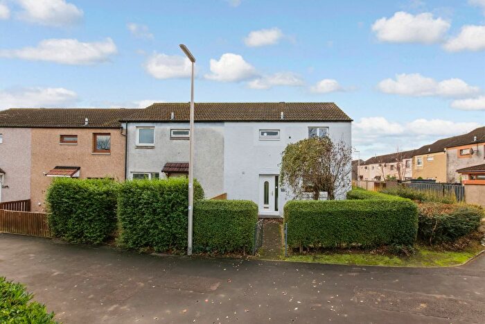 3 Bedroom End Of Terrace House For Sale In Cluny Place, Glenrothes, KY7
