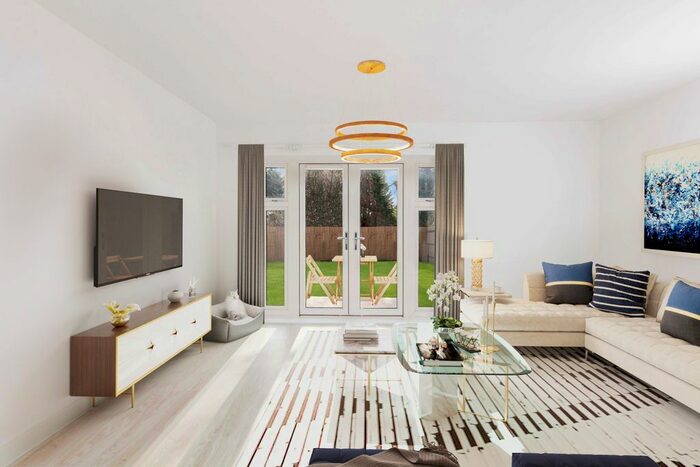 4 Bedroom Semi-Detached House To Rent In Steeplechase Way, Fontwell, Arundel, BN18