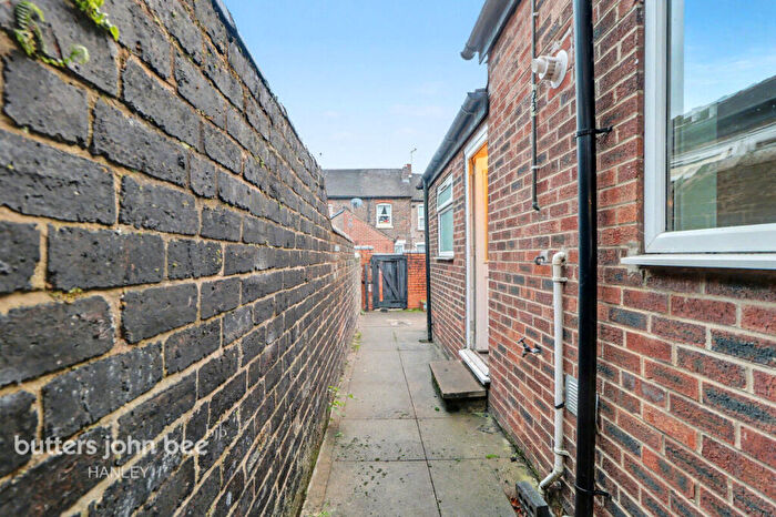 2 Bedroom Terraced House To Rent In Morton Street, Stoke-On-Trent, ST6