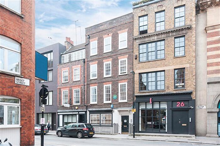1 Bedroom Apartment To Rent In Britton Street, London, EC1M