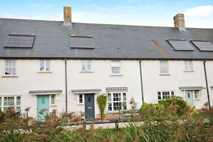 3 Bedroom End Terrace House For Sale In Scribers Drive, Upton, Northampton, NN5