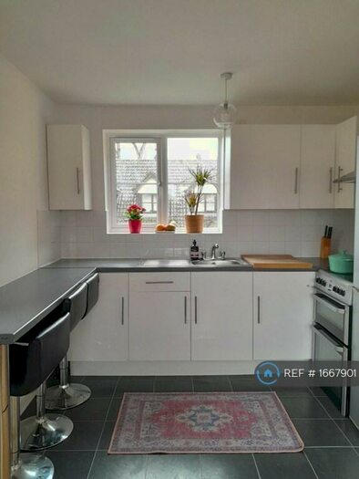 2 Bedroom Flat To Rent In Creighton Road, London, N17
