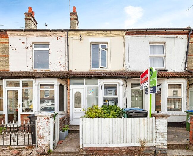 5 Bedroom Terraced House For Sale In St. Marys Road, Watford, WD18