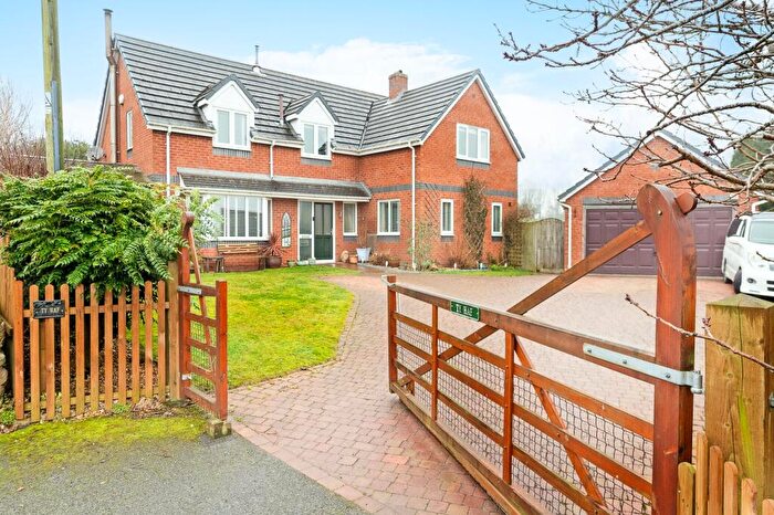 4 Bedroom Detached House For Sale In Treuddyn, Mold, CH7
