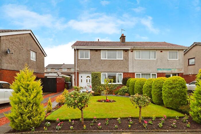 3 Bedroom Semi-Detached House For Sale In Applecross Gardens, Glasgow, G69