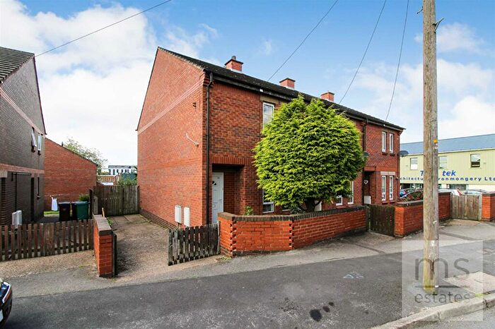 2 Bedroom Semi-Detached House To Rent In £pppw Rifle Street, Radford, Nottingham, NG7
