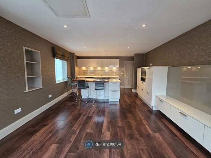 2 Bedroom Maisonette To Rent In Lindley Street, York, YO24