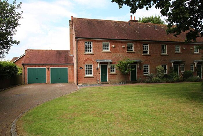 2 Bedroom End Of Terrace House For Sale In Springfield Park, Horsham, West Sussex, RH12
