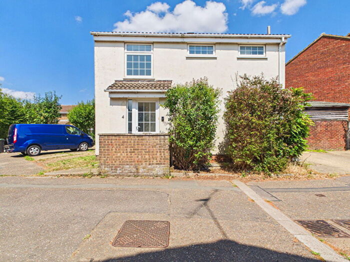 3 Bedroom Detached House For Sale In Leyfield, Takeley, Bishop's Stortford, Essex, CM22